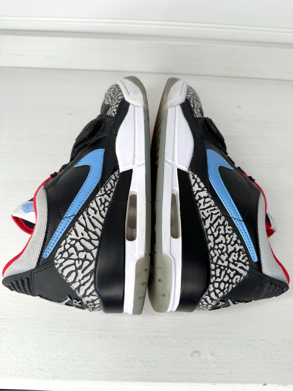 Nike Air Jordan Legacy 312 Low Chicago Flag Sneakers - Men's Size 9 - Picture 6 of 7